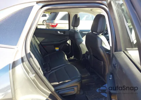 2022 Ford Escape Sel Plug-In Hybrid z USA, uszkodzony, nr VIN 1FMCU0KZ4NUB93553